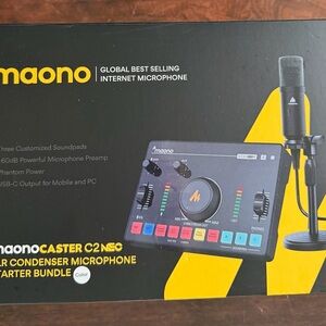 Black Internet Microphone Bundle